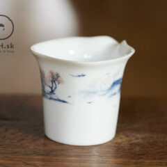 Wen-Chiao Lin’s pitcher in a box #14024