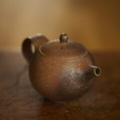 Duchek’s rye teapot #30725