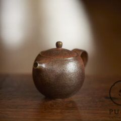 Duchek’s rye teapot #36725