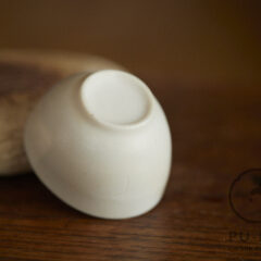 Teo’s porcelain cup #01726