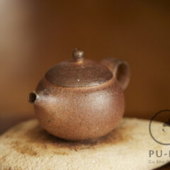 Duchek’s rye teapot #02826