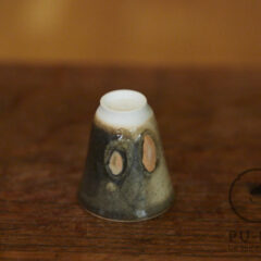 Teo’s porcelain cup #06026