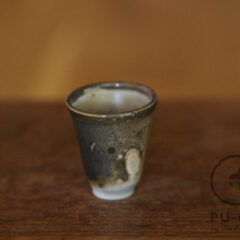 Teo’s porcelain cup #06026