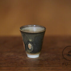 Teo’s porcelain cup #06026