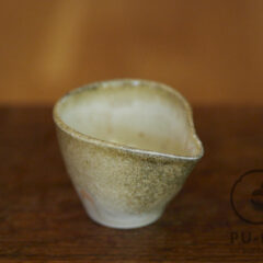 Teo’s porcelain pitcher #06126