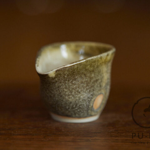 Teo’s porcelain pitcher #06626