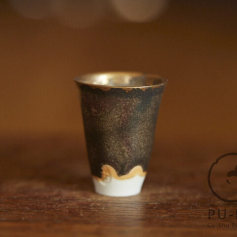 Teo’s porcelain cup #06726